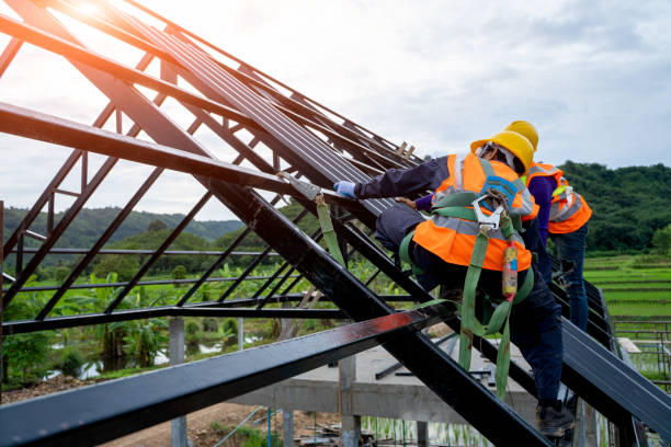 Best Commercial Roofing Services  in Lyndonville, VT